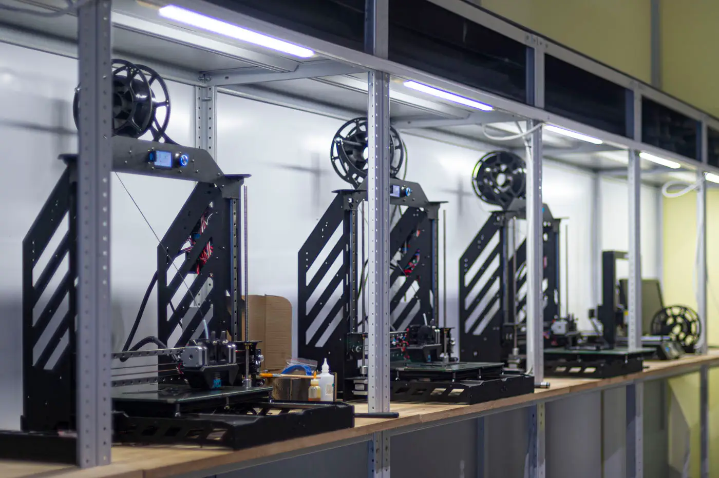 Обрабатывющий центр с ЧПУ